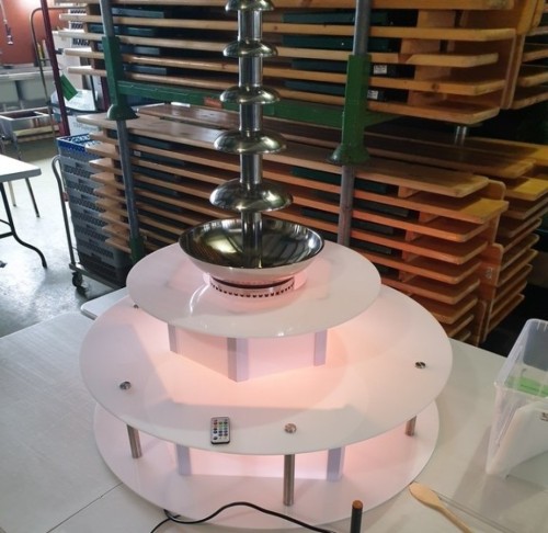 Chocoladefontein met verlichte tafel (ledtafel)